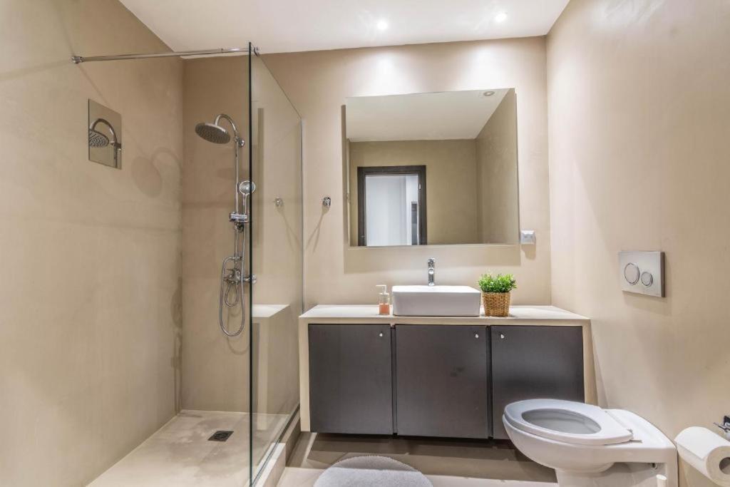 Aris Premium Accommodations Атина Стая снимка