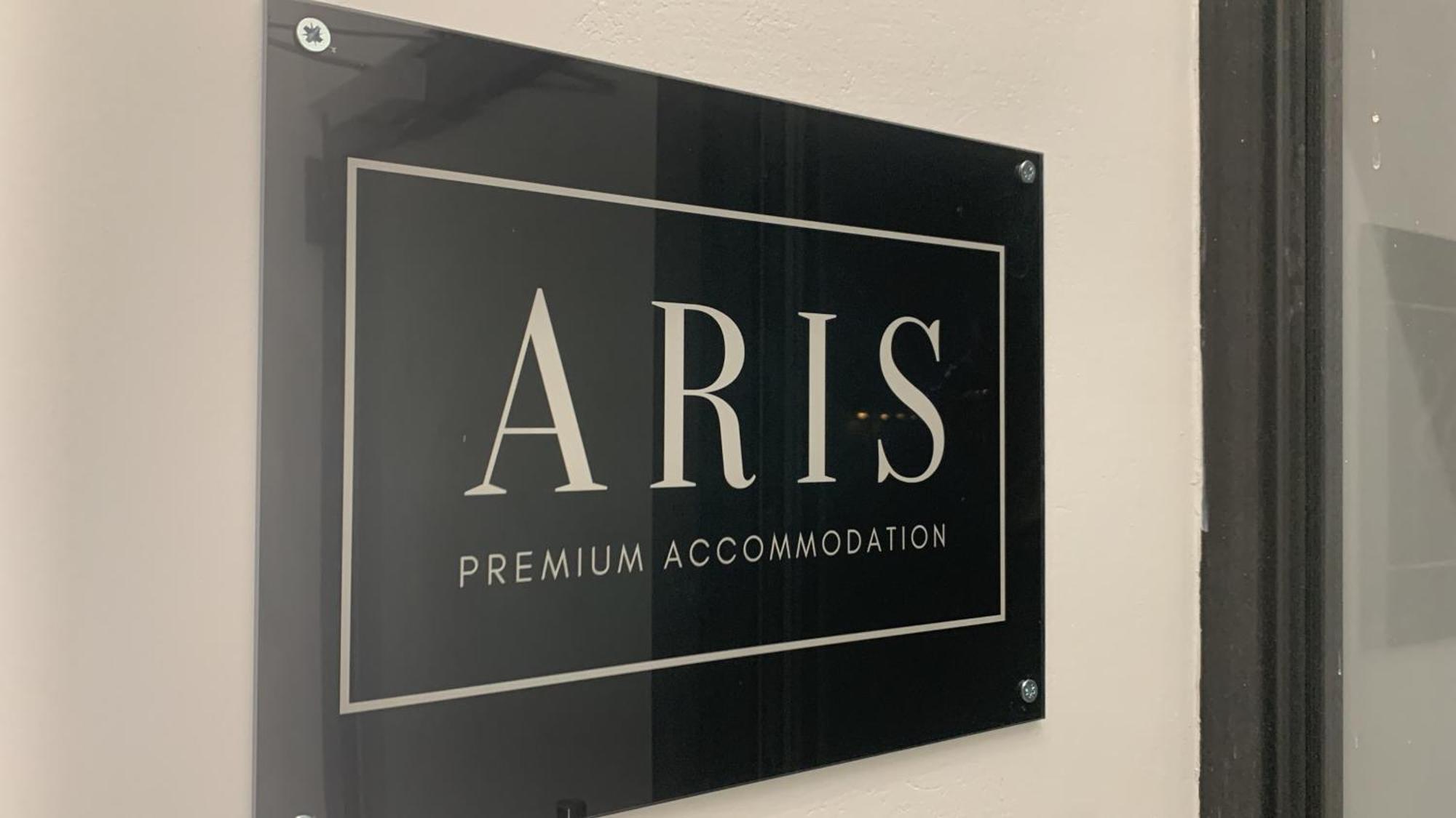 Aris Premium Accommodations Атина Екстериор снимка