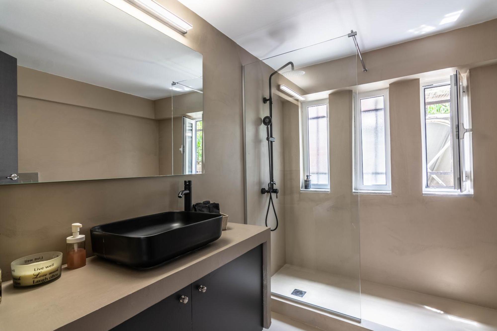 Aris Premium Accommodations Атина Екстериор снимка