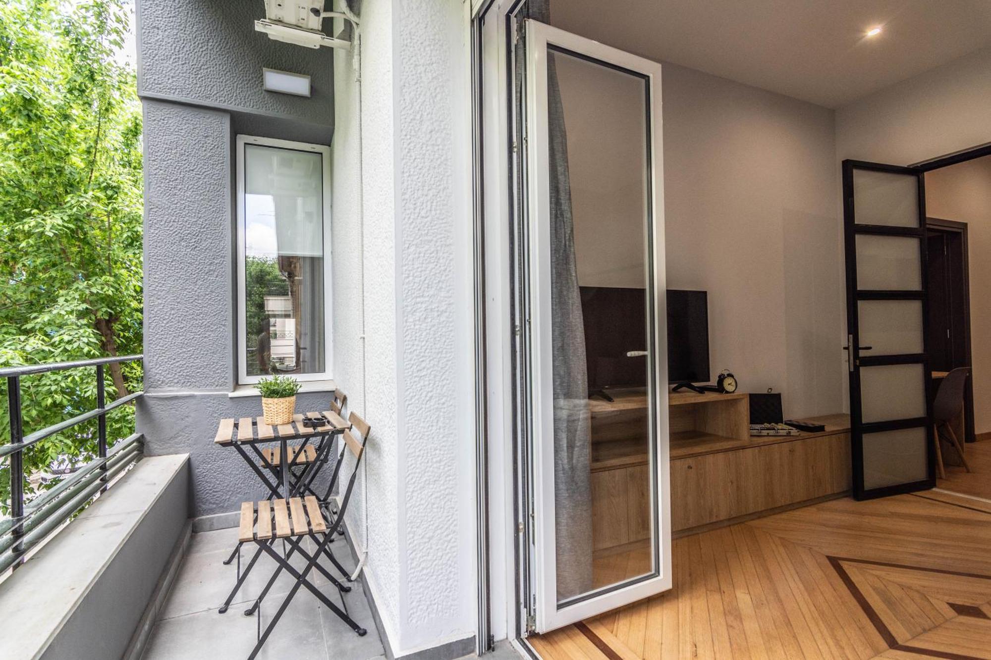 Aris Premium Accommodations Атина Екстериор снимка