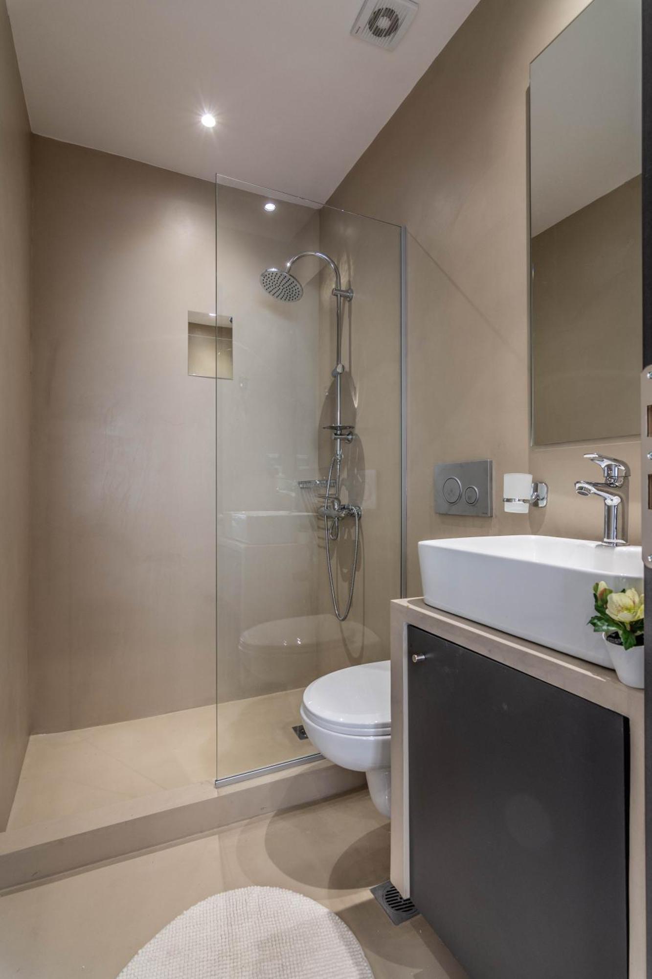 Aris Premium Accommodations Атина Екстериор снимка