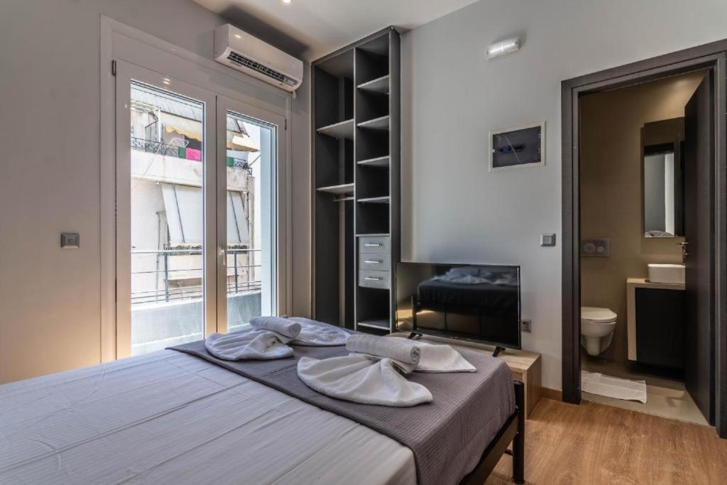 Aris Premium Accommodations Атина Екстериор снимка