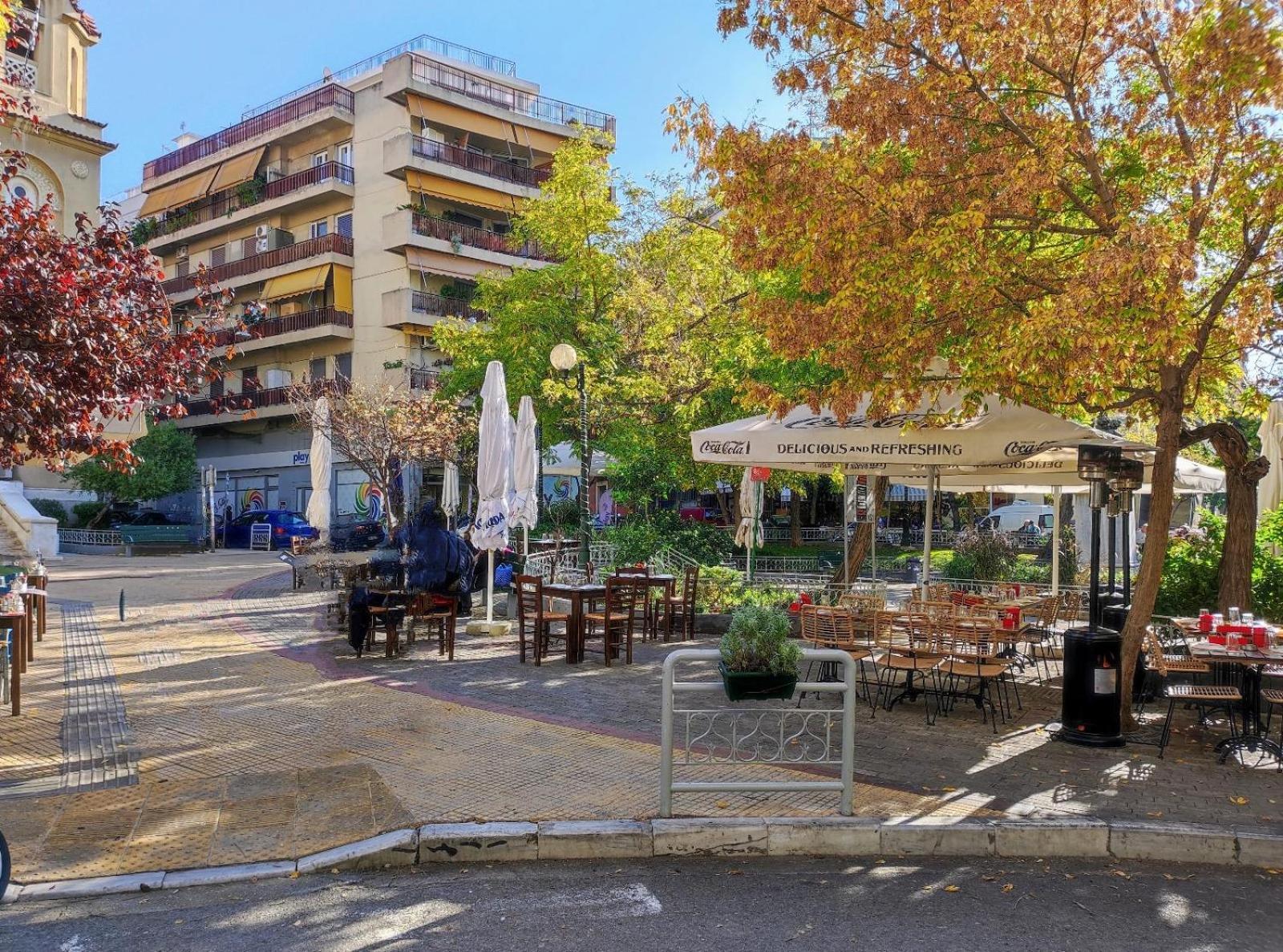 Aris Premium Accommodations Атина Екстериор снимка